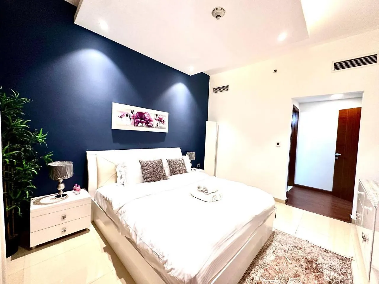 Cozy Apartment In Laya Residence Jvc Dubai