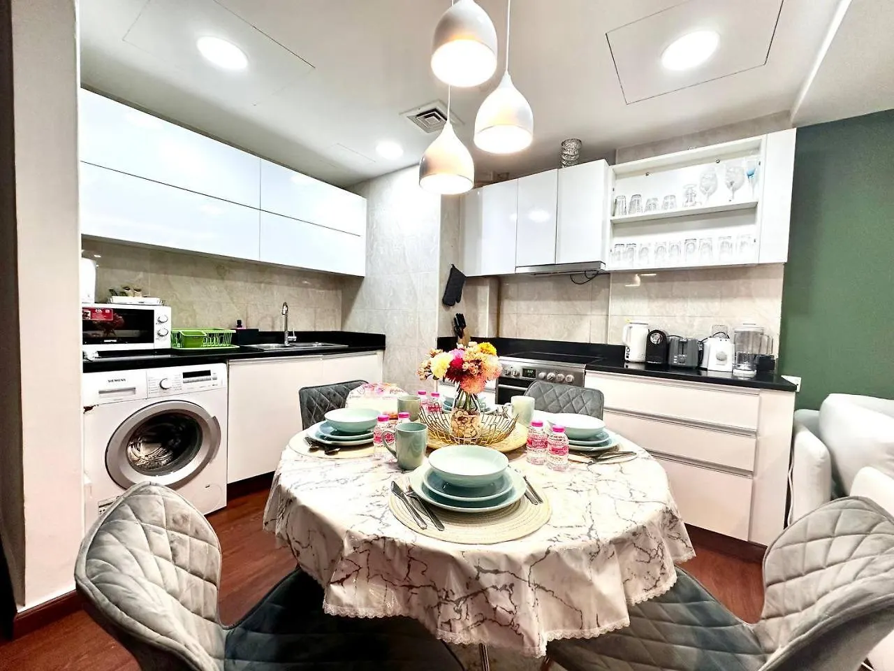 Cozy Apartment In Laya Residence Jvc Dubai 0*,