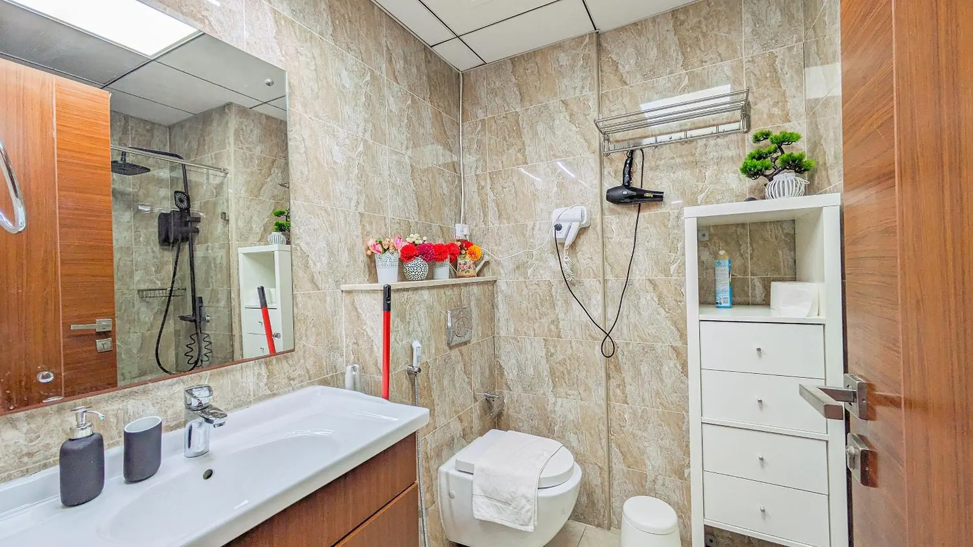 Cozy Apartment In Laya Residence Jvc Dubai